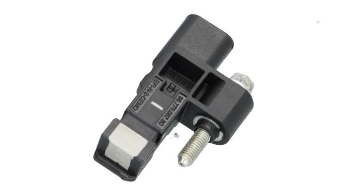 Begagnade Vevaxelsensor Peugeot 3008 II (M4/MC/MJ/MR) 1.6 e-THP 165 16V Pris € 20,00 Inklusive moms erbjuds av Automaterialen Ronald Morien B.V.