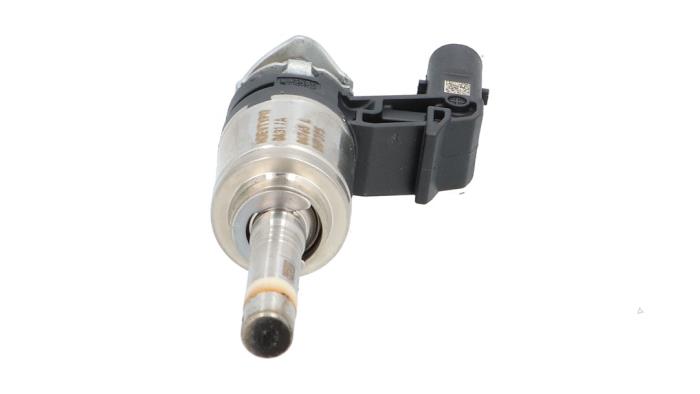 Usagé Injecteur (injection essence) Volkswagen Golf VIII (CD1) 1.4 GTE 16V Prix € 75,00 Prix TTC proposé par Automaterialen Ronald Morien B.V.