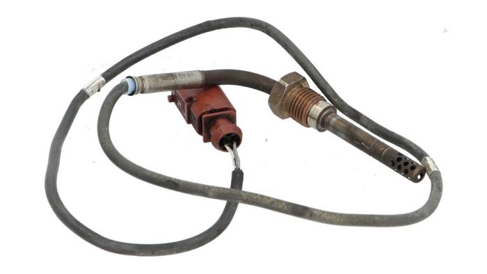 Używane Czujnik temperatury spalin Volkswagen Crafter 2.5 TDI 30/35/50 Cena € 48,99 Z VAT oferowane przez Automaterialen Ronald Morien B.V.