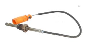 Used Exhaust heat sensor Volkswagen Crafter 2.5 TDI 30/35/50 Price € 48,99 Inclusive VAT offered by Automaterialen Ronald Morien B.V.