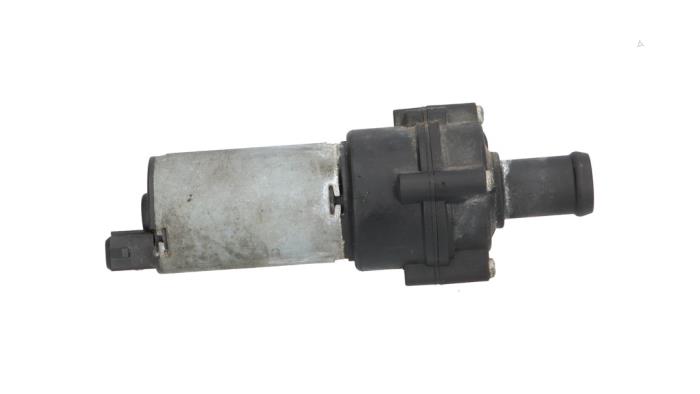 Begagnade Extra vattenpump Volkswagen Transporter/Caravelle T4 2.5 TDI Pris € 19,99 Marginaltabell erbjuds av Automaterialen Ronald Morien B.V.