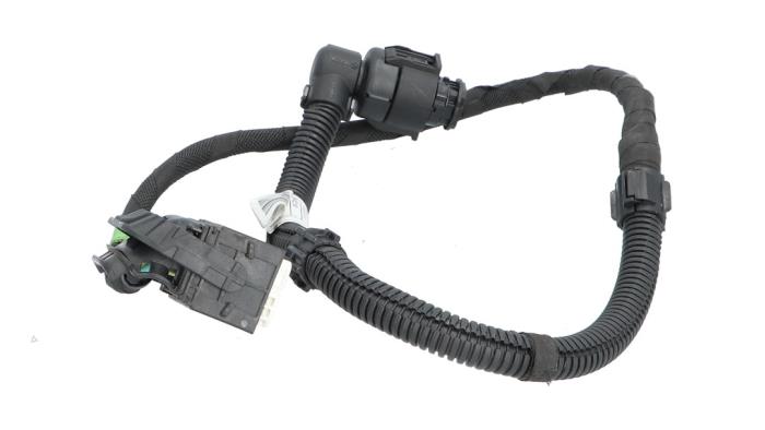 Używane Kabel (rózne) BMW 3 serie Touring (G21) 320i 2.0 TwinPower Turbo 16V Cena € 25,00 Procedura marży oferowane przez Automaterialen Ronald Morien B.V.