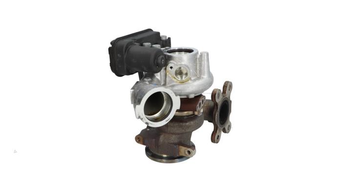 Usados Turbo Volkswagen Golf VII Variant (AUVV) 1.5 TSI Evo BMT 16V Precio € 50,00 Norma de margen ofrecido por Automaterialen Ronald Morien B.V.