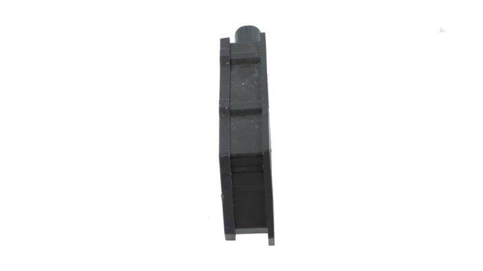 Używane Keyless Entry-Antena Cupra Born 58 Cena € 15,00 Z VAT oferowane przez Automaterialen Ronald Morien B.V.