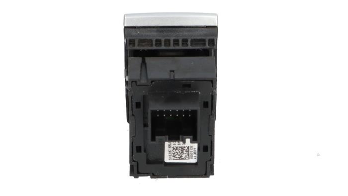 Gebrauchte Handbremse Schalter Volkswagen Golf VIII (CD1) 1.0 eTSI 12V Preis € 25,00 Margenregelung angeboten von Automaterialen Ronald Morien B.V.