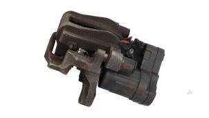 Usagé Etrier de frein (pince) arrière droit Volkswagen Golf VIII (CD1) 1.0 eTSI 12V Prix € 95,00 Règlement à la marge proposé par Automaterialen Ronald Morien B.V.