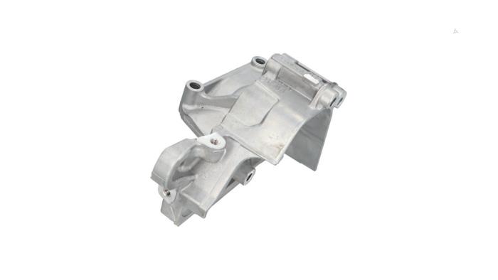 New Alternator upper bracket Volkswagen Crafter (SY) 2.0 TDI 4Motion Price € 66,55 Inclusive VAT offered by Automaterialen Ronald Morien B.V.