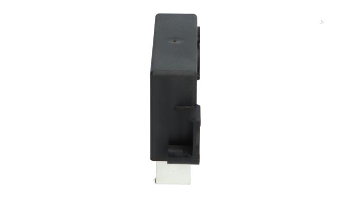 Begagnade PDC-modul Audi Q3 (F3B) 2.0 40 TFSI 16V Quattro Pris € 49,00 Marginaltabell erbjuds av Automaterialen Ronald Morien B.V.