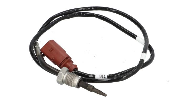 Usagé Sensor température d’échappement Audi A4 (B9) 2.0 40 TDI Mild Hybrid 16V Quattro Prix € 95,00 Prix TTC proposé par Automaterialen Ronald Morien B.V.