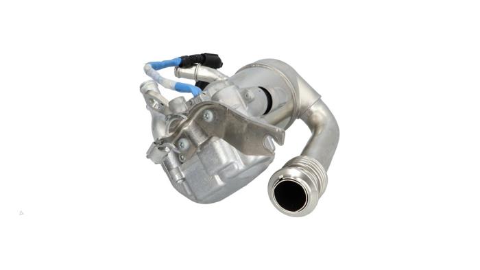 EGR valve from a Volkswagen Transporter/Caravelle T6 2.0 TDI 150 2021