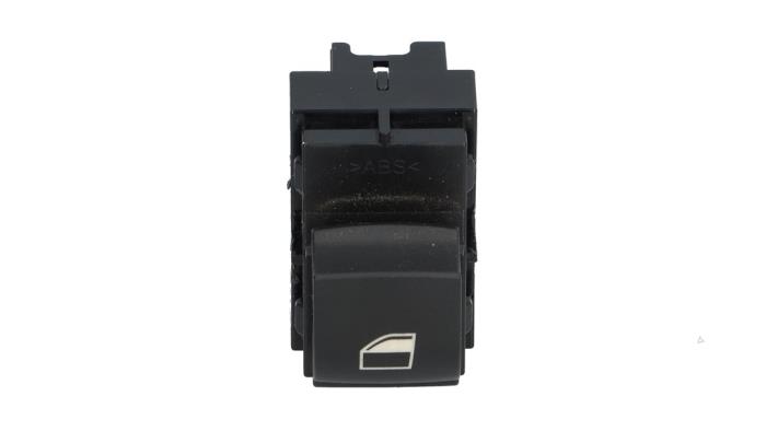 Usados Interruptor de ventanilla eléctrica BMW 5 serie (F10) 520d 16V Precio € 15,00 Norma de margen ofrecido por Automaterialen Ronald Morien B.V.