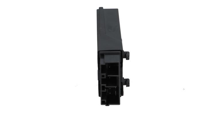 Używane Modul Comfort BMW 5 serie (F10) 520d 16V Cena € 29,00 Procedura marży oferowane przez Automaterialen Ronald Morien B.V.