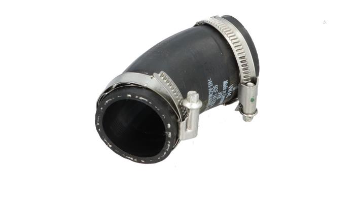 Usagé Tuyau intercooler Audi Q3 (F3B) Prix € 19,00 Prix TTC proposé par Automaterialen Ronald Morien B.V.
