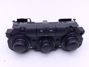 Usagé Panneau de commandes chauffage Seat Leon (1P1) 1.6 Prix € 29,00 Règlement à la marge proposé par Automaterialen Ronald Morien B.V.