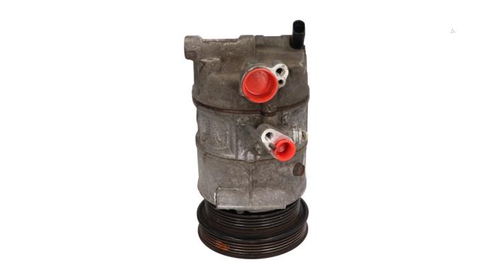 Usagé Pompe clim Audi TT (8J3) 2.5 RS Turbo 20V Quattro Prix € 95,00 Règlement à la marge proposé par Automaterialen Ronald Morien B.V.