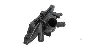 New Thermostat housing Renault Clio V (RJAB) 1.0 TCe 90 12V Bi-Fuel Price € 48,99 Inclusive VAT offered by Automaterialen Ronald Morien B.V.