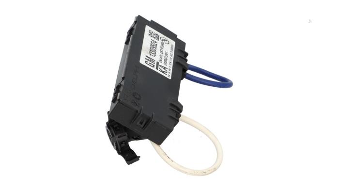Begagnade Larmsensor Opel Astra J GTC (PD2/PF2) 1.4 Turbo 16V ecoFLEX 140 Pris € 25,00 Marginaltabell erbjuds av Automaterialen Ronald Morien B.V.