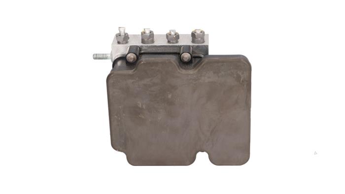 Usagé Pompe ABS Renault Clio V (RJAB) 1.0 TCe 100 12V Bi-Fuel Prix € 260,15 Prix TTC proposé par Automaterialen Ronald Morien B.V.