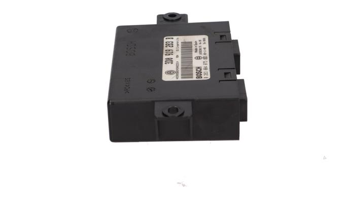 Begagnade PDC-modul Volkswagen Phaeton (3D) 6.0 W12 48V 4Motion Pris € 45,00 Marginaltabell erbjuds av Automaterialen Ronald Morien B.V.