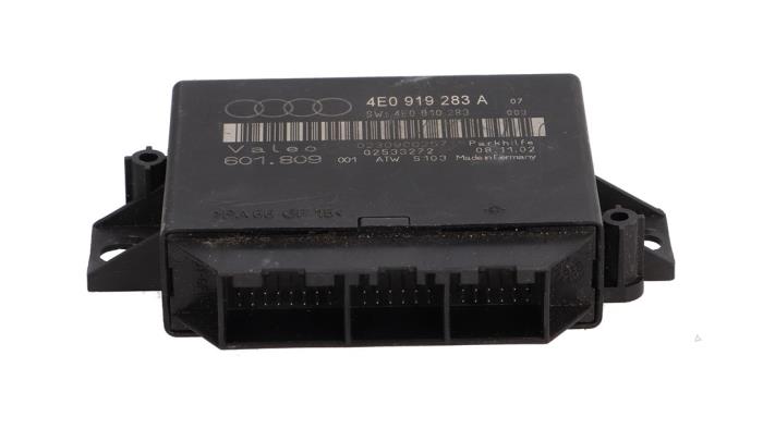 Usados Módulo PDC Audi A8 (D3) 3.7 V8 40V Quattro Precio € 50,00 Norma de margen ofrecido por Automaterialen Ronald Morien B.V.