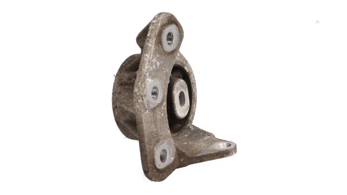 Usagé Support moteur Audi A8 (D3) 3.7 V8 40V Quattro Prix € 19,00 Règlement à la marge proposé par Automaterialen Ronald Morien B.V.