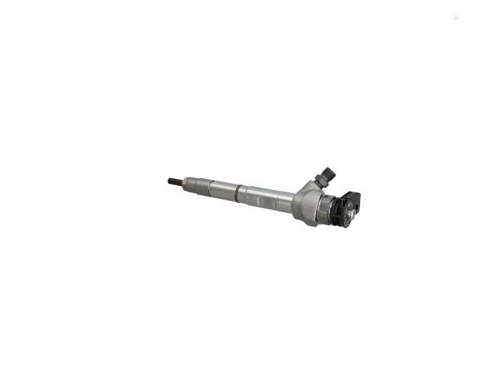 Injector (diesel) from a Volkswagen Tiguan (AD1) 2.0 TDI 16V 2022