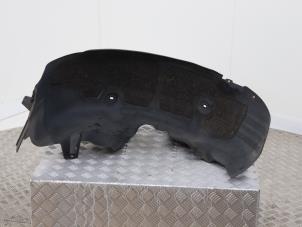 Begagnade Isolering, hjulhus Opel Astra J GTC (PD2/PF2) 2.0 CDTI 16V ecoFLEX Pris € 15,00 Marginaltabell erbjuds av Automaterialen Ronald Morien B.V.