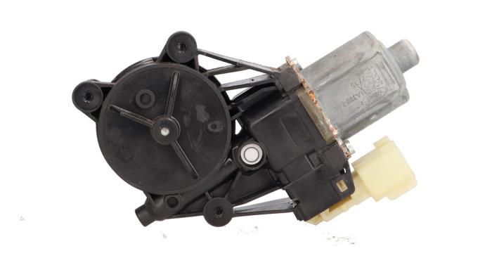 Usados Motor de ventanilla de puerta Ford B-Max (JK8) 1.0 EcoBoost 12V 100 Precio € 75,00 Norma de margen ofrecido por Automaterialen Ronald Morien B.V.