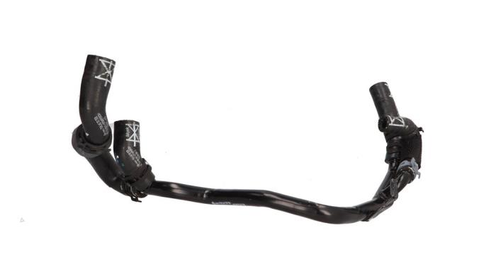 Gebrauchte Wasserrohr Volkswagen Tiguan (AD1) 2.0 TDI 16V 4Motion Preis € 40,00 Mit Mehrwertsteuer angeboten von Automaterialen Ronald Morien B.V.