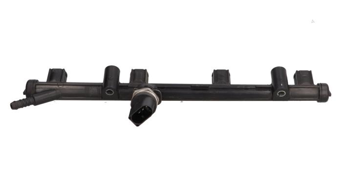 Fuel pressure sensor