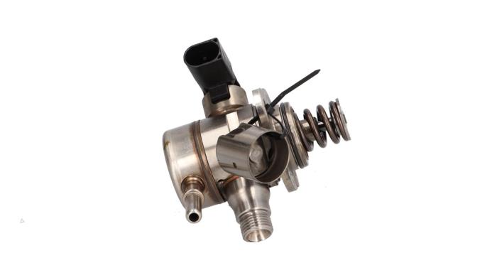 Gebrauchte Hochdruckpumpe Volkswagen Golf VII (AUA) 1.5 TSI Evo BMT 16V Preis € 40,00 Margenregelung angeboten von Automaterialen Ronald Morien B.V.