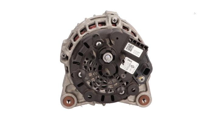 Usagé Dynamo Renault Megane IV Estate (RFBK) 1.3 TCE 160 16V Prix € 75,00 Règlement à la marge proposé par Automaterialen Ronald Morien B.V.