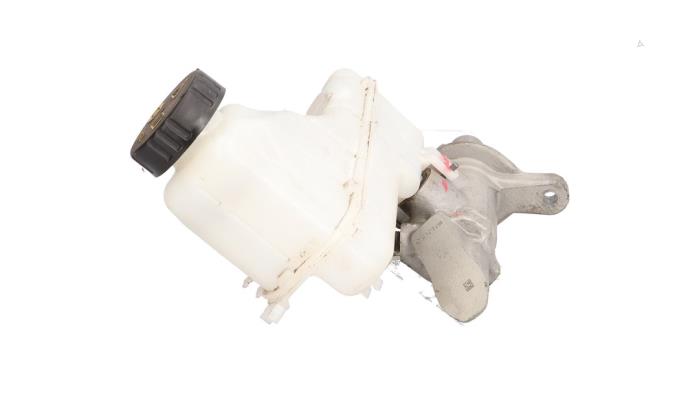 Gebrauchte Hauptbremszylinder Renault Megane IV Estate (RFBK) 1.3 TCE 160 16V Preis € 55,00 Margenregelung angeboten von Automaterialen Ronald Morien B.V.