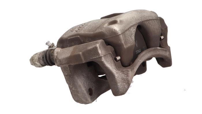 Gebrauchte Bremszange rechts vorne Renault Megane IV Estate (RFBK) 1.3 TCE 160 16V Preis € 29,00 Margenregelung angeboten von Automaterialen Ronald Morien B.V.