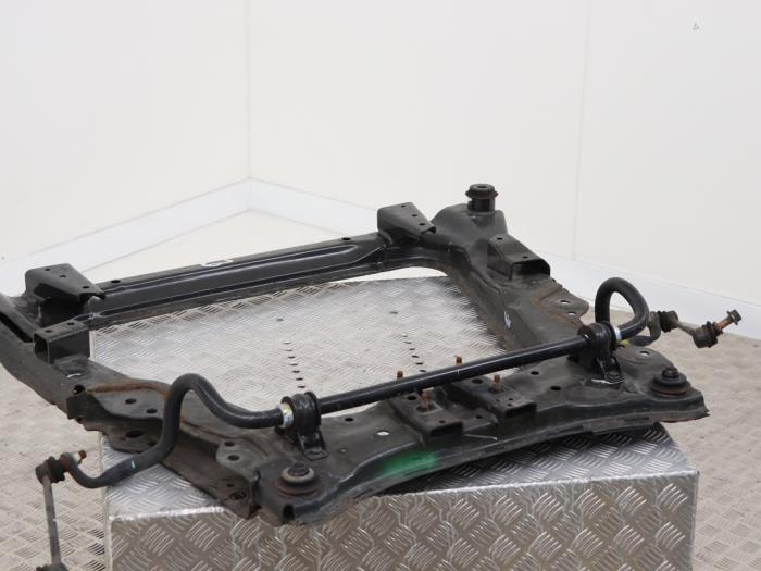 Used Subframe Nissan Leaf (ZE1) 39/40kWh Price € 295,00 Inclusive VAT offered by Automaterialen Ronald Morien B.V.
