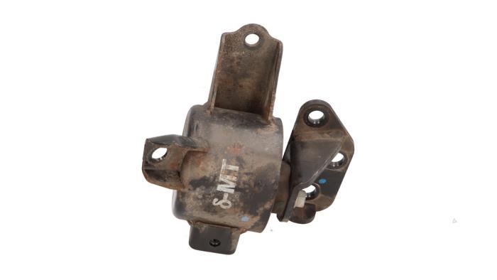 Usagé Support moteur Hyundai i20 1.4i 16V Prix € 25,00 Règlement à la marge proposé par Automaterialen Ronald Morien B.V.