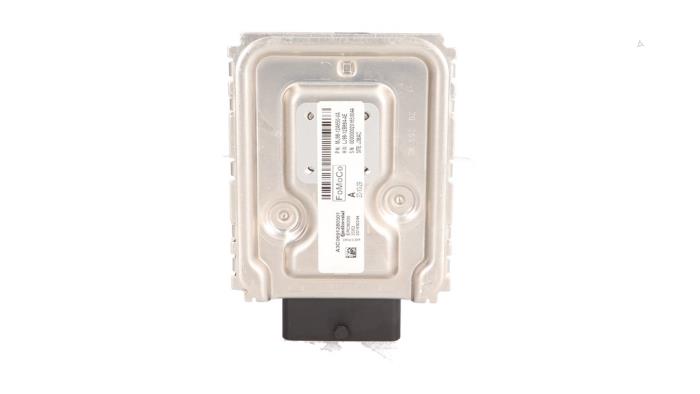Used Engine management computer Ford Usa Mustang Mach-E 98kWh AWD Price € 350,00 Inclusive VAT offered by Automaterialen Ronald Morien B.V.