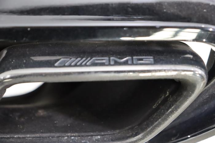 Parachoques trasero de un Mercedes-AMG S AMG (C217) 5.5 S-63 AMG V8 32V Biturbo 4-Matic 2016