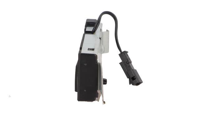 Begagnade Antenn Opel Astra J GTC (PD2/PF2) 2.0 CDTI 16V ecoFLEX Pris € 25,00 Marginaltabell erbjuds av Automaterialen Ronald Morien B.V.