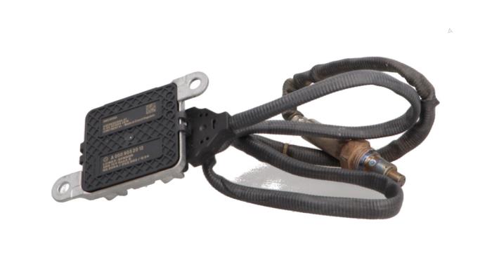 Usados Sensor Nox Mercedes B (W247) 2.0 B-200d Precio € 175,00 Norma de margen ofrecido por Automaterialen Ronald Morien B.V.