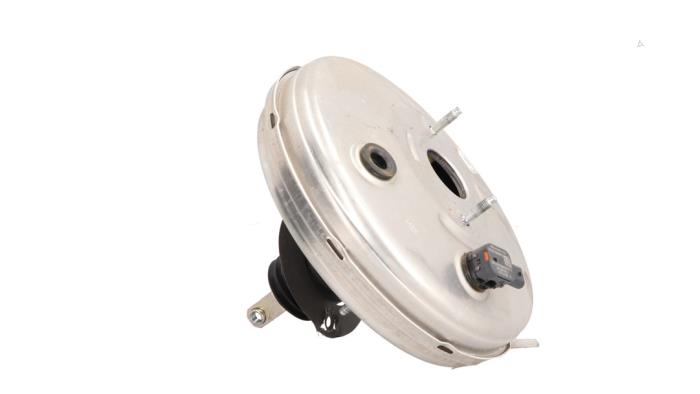 Usados Servofreno Mercedes B (W247) 2.0 B-200d Precio € 125,00 Norma de margen ofrecido por Automaterialen Ronald Morien B.V.
