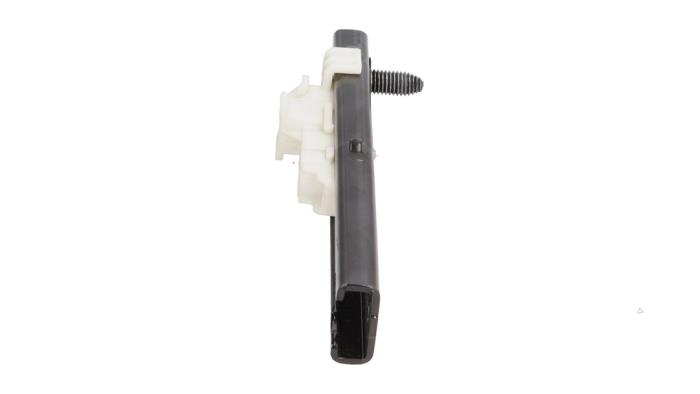 Seatbelt height adjuster