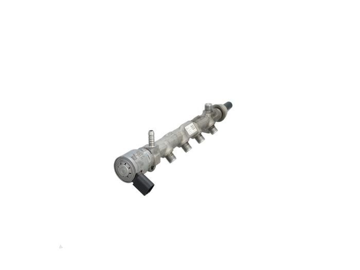 Gebrauchte Kraftstoffverteiler Volkswagen Jetta IV (162/16A) 2.0 TDI 16V Preis € 49,00 Margenregelung angeboten von Automaterialen Ronald Morien B.V.
