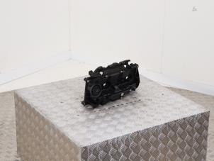 Ventildeckel van een Volkswagen Golf VIII Variant (GC5) 2.0 TDI BlueMotion 16V 2023