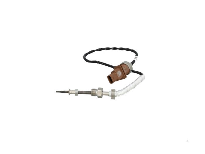Usagé Sensor température d’échappement Audi A4 (B9) 2.0 40 TDI Mild Hybrid 16V Quattro Prix € 54,99 Prix TTC proposé par Automaterialen Ronald Morien B.V.