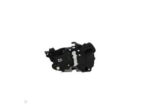 Used Rear door mechanism 4-door, right Volkswagen Polo VI (AW1) 1.0 TSI 12V Price € 48,99 Inclusive VAT offered by Automaterialen Ronald Morien B.V.