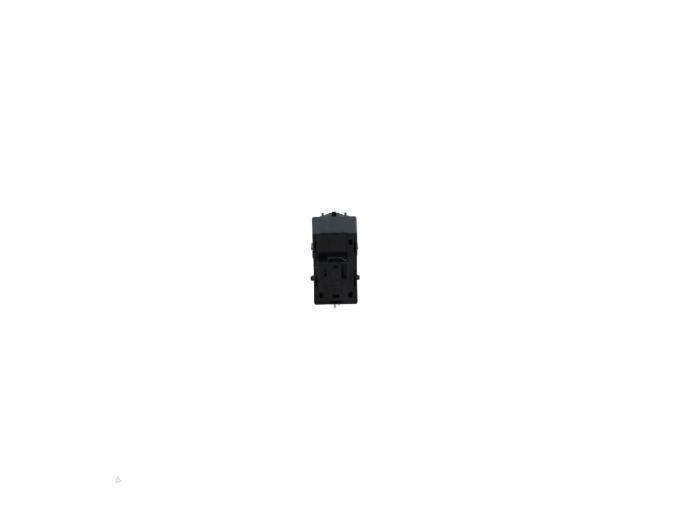 Usados Interruptor de ventanilla eléctrica Tesla Model 3 Long Range, Performance AWD Precio € 15,00 IVA incluido ofrecido por Automaterialen Ronald Morien B.V.