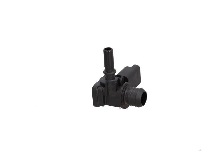Gebrauchte Bremsassistent Sensor Peugeot 508 (F3/FB/FH/FP) 1.5 BlueHDi 130 Preis € 19,00 Mit Mehrwertsteuer angeboten von Automaterialen Ronald Morien B.V.