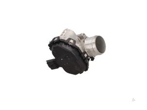 Used Throttle body Peugeot 508 (F3/FB/FH/FP) 1.5 BlueHDi 130 Price € 48,99 Inclusive VAT offered by Automaterialen Ronald Morien B.V.