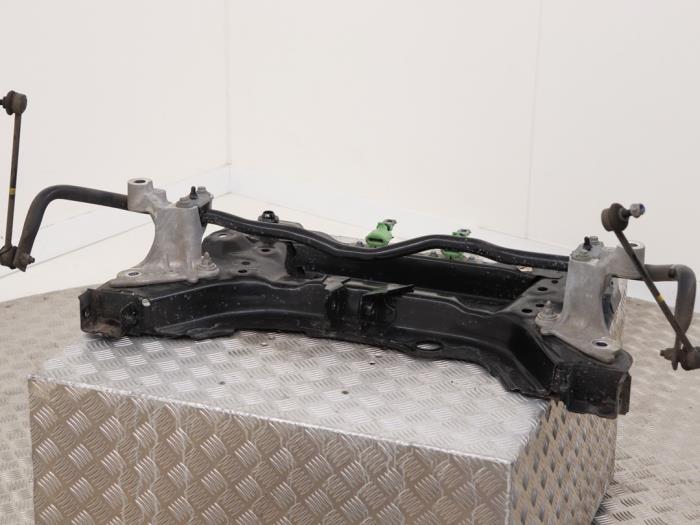 Used Subframe Renault Megane IV (RFBB) 1.3 TCe 140 16V Price € 245,00 Margin scheme offered by Automaterialen Ronald Morien B.V.
